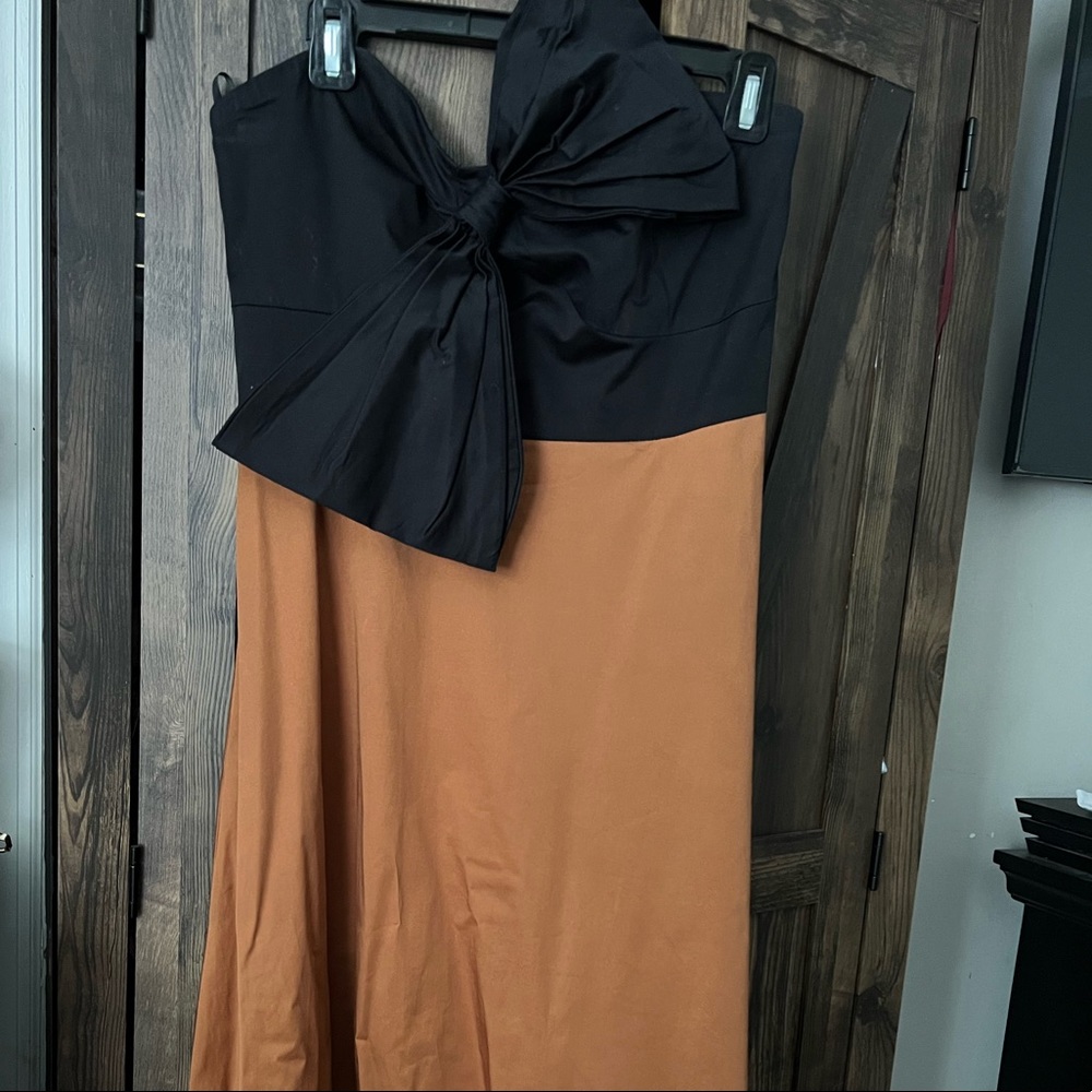 Anthropologie beautiful dress - worn once.  Dry cleaned and ready to go!